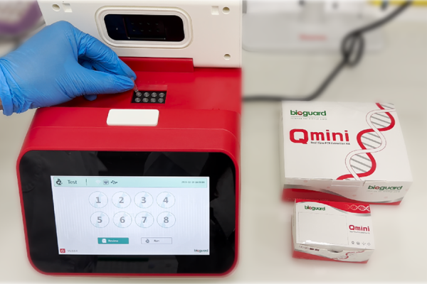 BioGuard Qmini Gerçek Zamanlı PCR ve Nükleik Asit Ekstraksiyon Analiz Cihazı